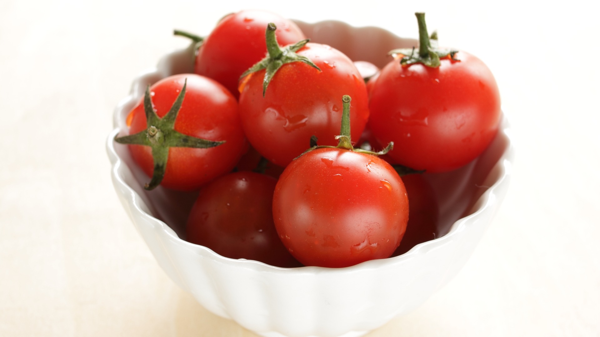 The Kumato Tomato Mystery: Why It's Hard to Grow and Are They Worth the Hype?